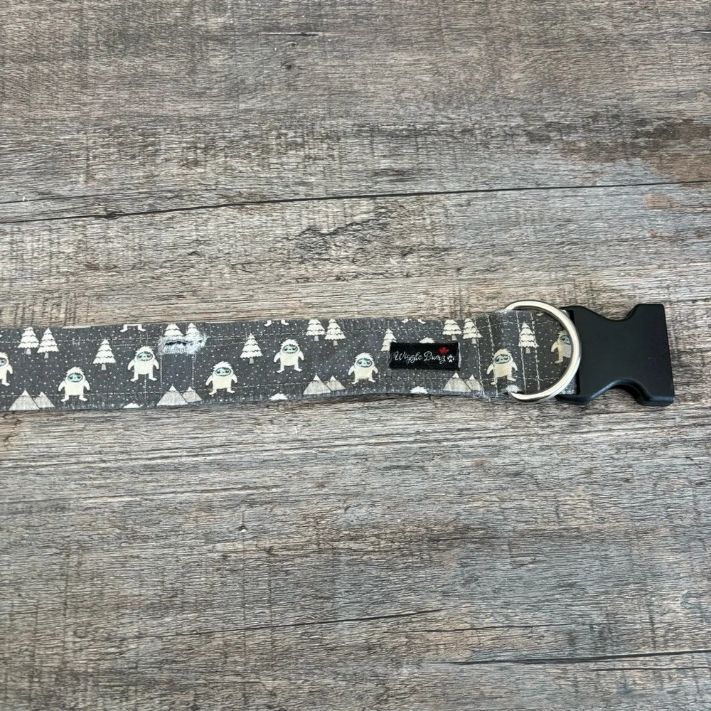 • 1.5” Thick Yeti Dog Collar • - Picture 7 of 9